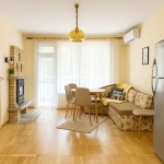 Дава се под наем Тристаен апартамент в Варна, ХЕИ - 72 кв.м за 600 € - Снимка #1