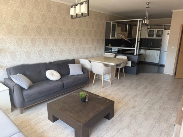 Дава се под наем Двустаен апартамент в София, Хладилника - 84 кв.м за 699 € - Снимка #1