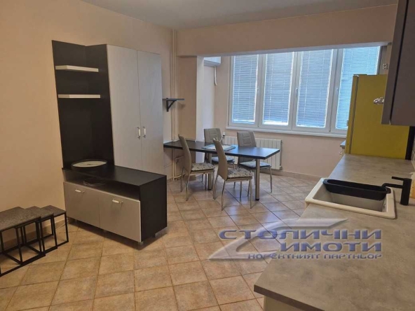 Дава се под наем Двустаен апартамент в София, Света Троица - 50 кв.м за 550 € - Снимка #1