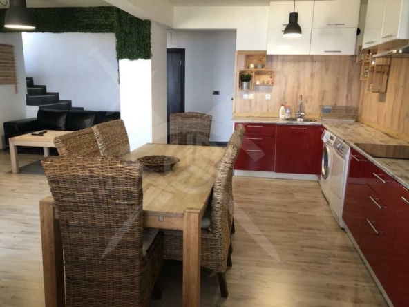 Мезонет в Бяла - 218 кв.м за 611 €/кв.м - Снимка #1