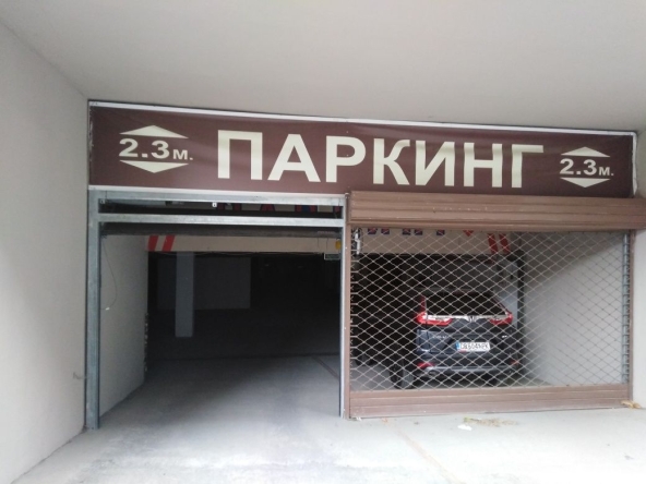 Дава се под наем Гараж / Паркомясто в Пазарджик, Устрем - 32 кв.м за 49.47 € - Снимка #1