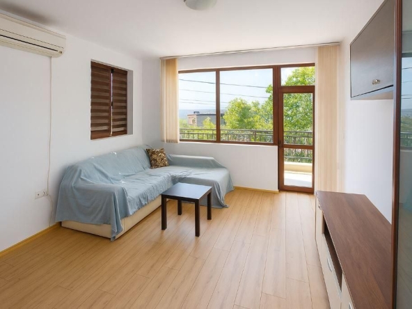 Дава се под наем Двустаен апартамент в Варна, Бриз - 74 кв.м за 500 € - Снимка #1