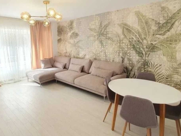 Дава се под наем Двустаен апартамент в Пловдив, Южен - 65 кв.м за 244.8 € - Снимка #1