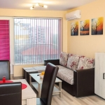 Дава се под наем Двустаен апартамент в Варна, Левски - 60 кв.м за 400 € - Снимка #1