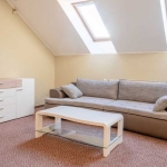 Дава се под наем Двустаен апартамент в Пловдив, Съдийски - 63 кв.м за 300.9 € - Снимка #1