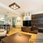 Дава се под наем Двустаен апартамент в Варна, Бриз - 80 кв.м за 698.19 € - Снимка #1