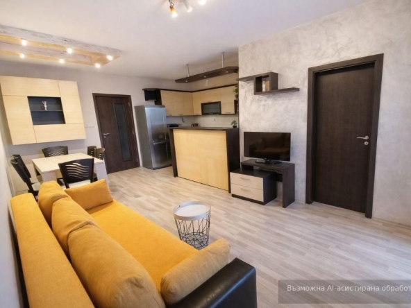 Дава се под наем Тристаен апартамент в Варна, Автогара - 84 кв.м за 548.25 € - Снимка #1