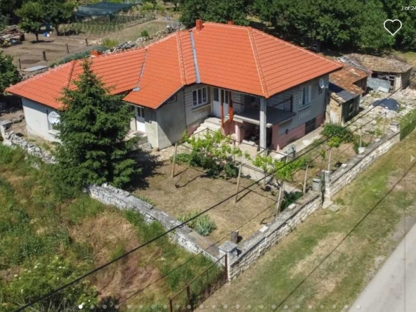 Къща в с. Бдинци, Област Добрич - 140 кв.м за 422 €/кв.м - Снимка #1