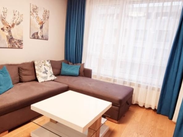 Дава се под наем Двустаен апартамент в София, Кръстова вада - 65 кв.м за 917.49 € - Снимка #1