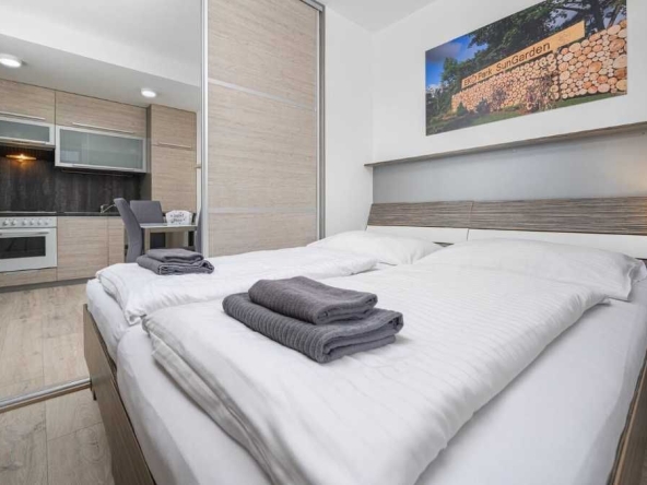 Дава се под наем Едностаен апартамент в Пловдив, Каменица 2 - 46 кв.м за 175 € - Снимка #1