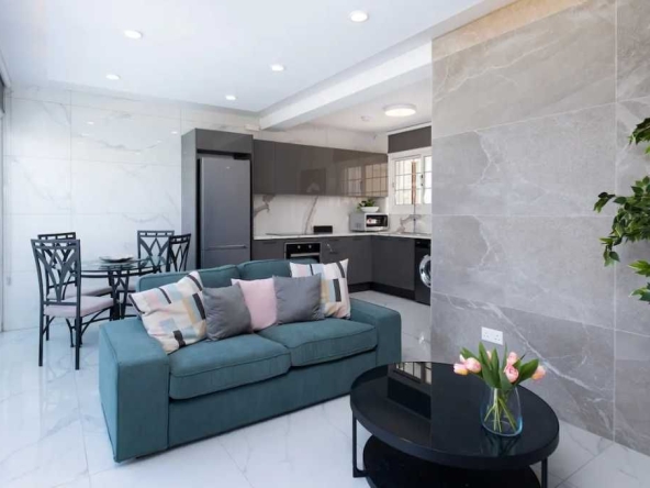 Дава се под наем Двустаен апартамент в Пловдив, Беломорски - 56 кв.м за 367.2 € - Снимка #1