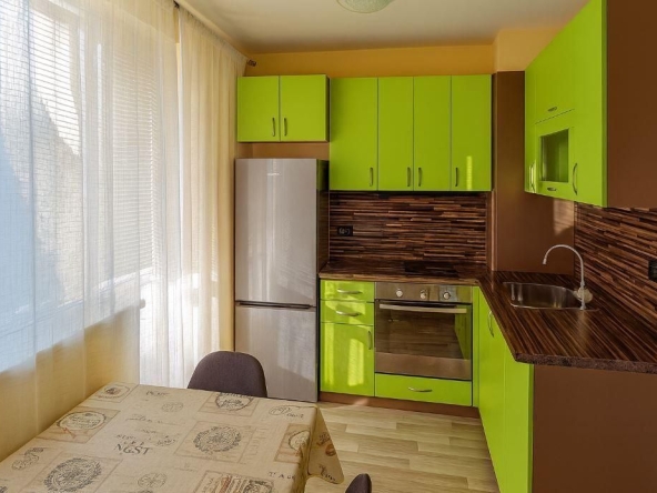 Дава се под наем Двустаен апартамент в Варна, Лятно кино Тракия - 60 кв.м за 450 € - Снимка #1