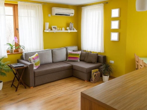 Дава се под наем Двустаен апартамент в Варна, м-т Св. Никола - 55 кв.м за 500 € - Снимка #1