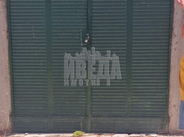 Гараж / Паркомясто в Варна, Общината - 25 кв.м за 2080 €/кв.м - Снимка #1