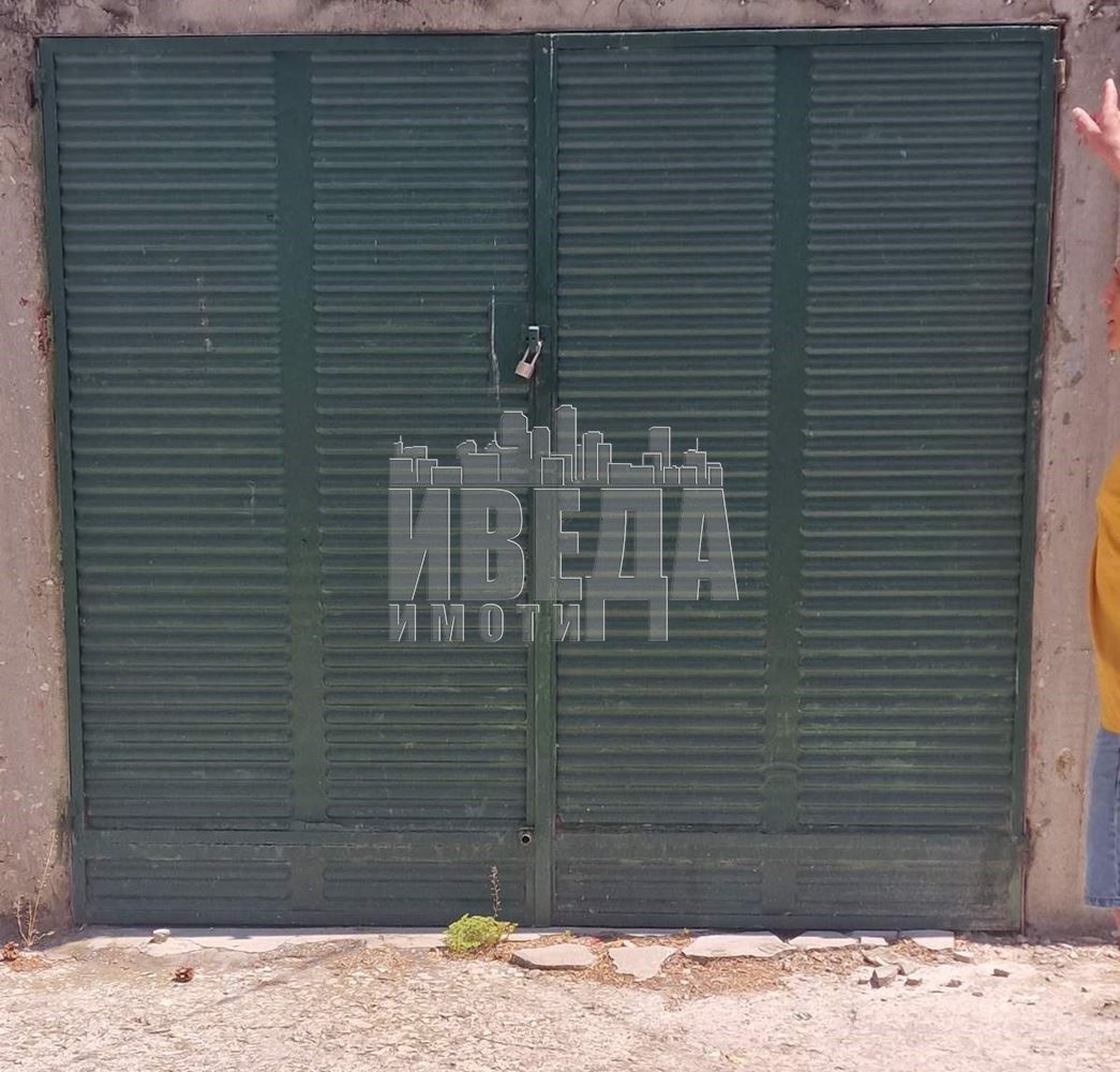 Гараж / Паркомясто в Варна, Общината - 25 кв.м за 2080 €/кв.м - Снимка #1