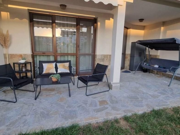 Дава се под наем Двустаен апартамент в Бургас, Сарафово - 75 кв.м за 714 € - Снимка #1