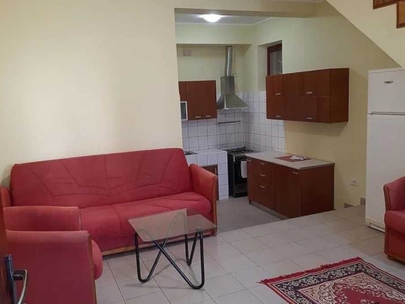 Дава се под наем Двустаен апартамент в Пловдив, Център - 64 кв.м за 234.6 € - Снимка #1