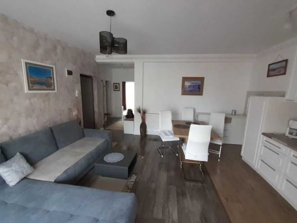 Дава се под наем Четиристаен апартамент в Пловдив, Съдийски - 90 кв.м за 498.27 € - Снимка #1