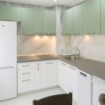 Дава се под наем Двустаен апартамент в Варна, Цветен квартал - 74 кв.м за 550 € - Снимка #1