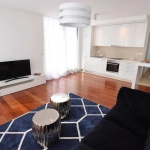 Дава се под наем Тристаен апартамент в Пловдив, Остромила - 81 кв.м за 346.8 € - Снимка #1