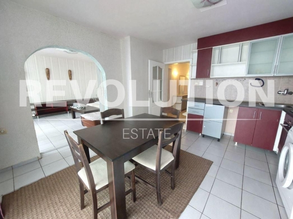 Дава се под наем Тристаен апартамент в Варна, Чайка - 70 кв.м за 700 € - Снимка #1