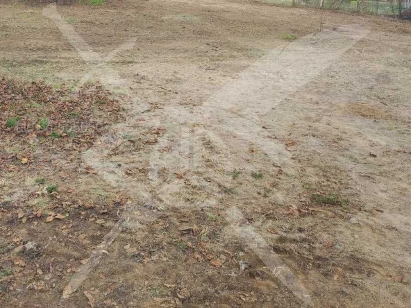 Парцел в с. Крислово, Област Пловдив - 4000 кв.м за 20 €/кв.м - Снимка #1