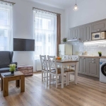 Дава се под наем Тристаен апартамент в Пловдив, Мараша - 88 кв.м за 290.7 € - Снимка #1