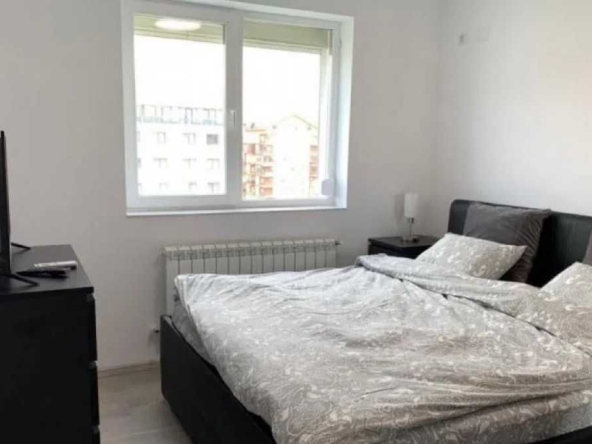 Дава се под наем Четиристаен апартамент в Пловдив, Център - 99 кв.м за 255 € - Снимка #1