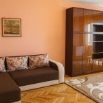 Дава се под наем Тристаен апартамент в Варна, Чайка - 87 кв.м за 525 € - Снимка #1