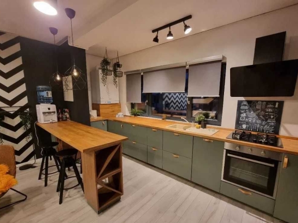 Дава се под наем Едностаен апартамент в Бургас, Победа - 42 кв.м за 198.9 € - Снимка #1