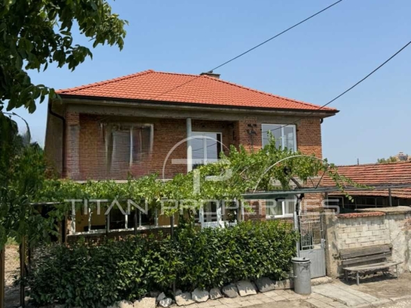 Къща в с. Калековец, Област Пловдив - 160 кв.м за 1332 €/кв.м - Снимка #1