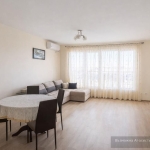 Дава се под наем Двустаен апартамент в Варна, Победа - 60 кв.м за 578.34 € - Снимка #1
