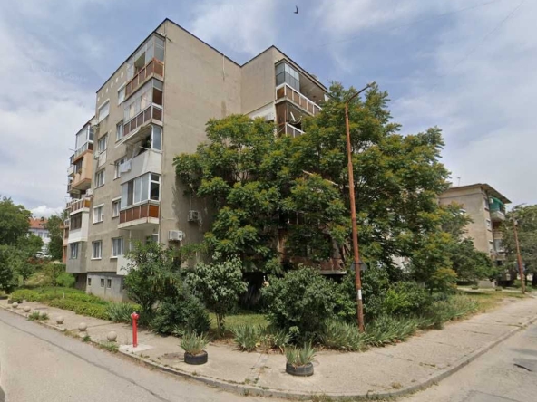 Двустаен апартамент в Казанлък - 63 кв.м за 1336 €/кв.м - Снимка #1