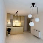 Дава се под наем Тристаен апартамент в София, Банишора - 94 кв.м за 880 € - Снимка #1