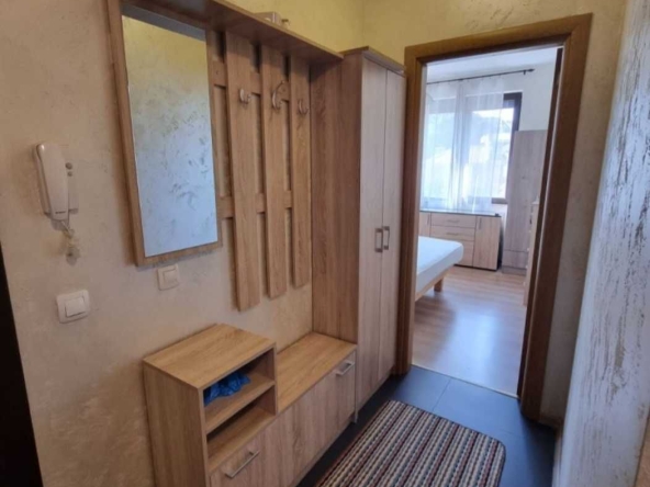 Тристаен апартамент в с. Борован, Област Враца - 300 кв.м за 425 €/кв.м - Снимка #1