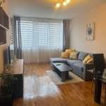 Дава се под наем Двустаен апартамент в к.к. Св.Св. Константин и Елена - 70 кв.м за 818 € - Снимка #1