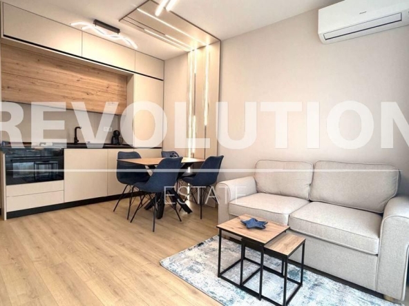 Дава се под наем Двустаен апартамент в Варна, ВИНС - 55 кв.м за 747.66 € - Снимка #1