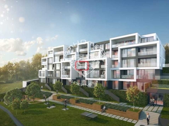 Тристаен апартамент в Варна, Бриз - 137 кв.м за 1895 €/кв.м - Снимка #1