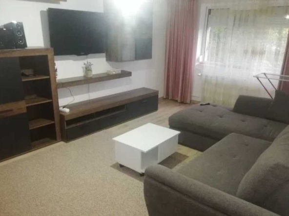 Дава се под наем Двустаен апартамент в Пловдив, Каменица 1 - 65 кв.м за 219.3 € - Снимка #1