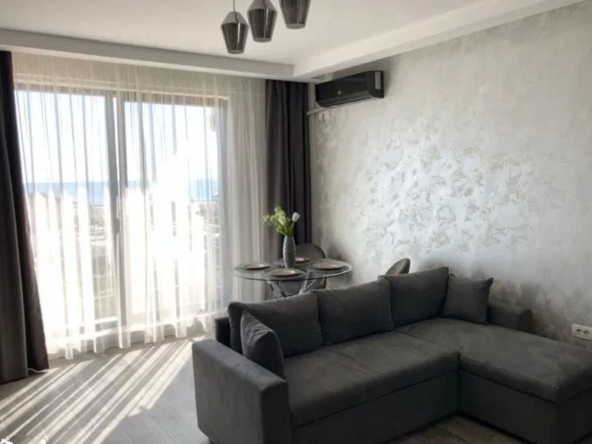 Дава се под наем Двустаен апартамент в Пловдив, Въстанически - 60 кв.м за 270.3 € - Снимка #1