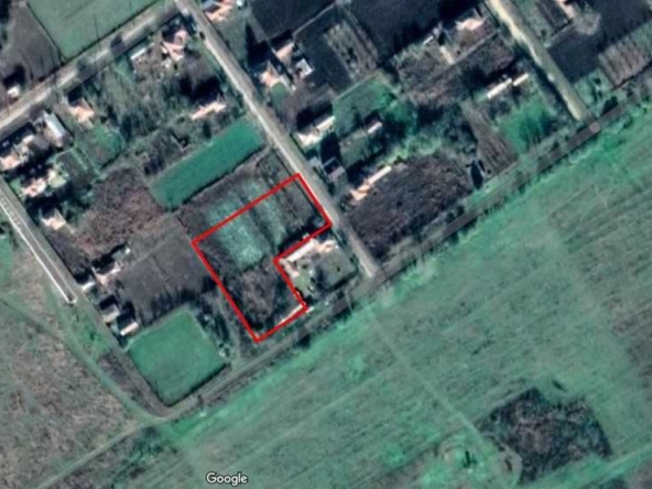 Парцел в Добрич, Дружба 1 - 2400 кв.м за 7 €/кв.м - Снимка #1