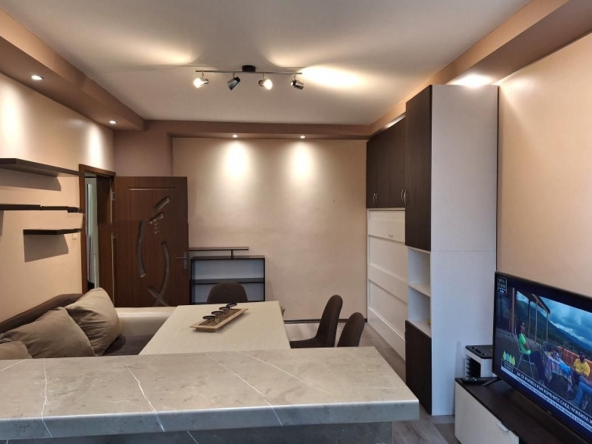 Дава се под наем Едностаен апартамент в София, Левски - 53 кв.м за 325 € - Снимка #1