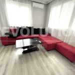 Дава се под наем Тристаен апартамент в Варна, Базар Левски - 90 кв.м за 448.8 € - Снимка #1