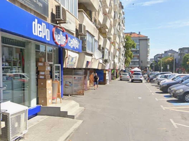 Магазин в Варна, Център - 22 кв.м за 2273 €/кв.м - Снимка #1