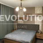 Дава се под наем Тристаен апартамент в Варна, Център - 80 кв.м за 498.27 € - Снимка #1