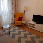 Дава се под наем Двустаен апартамент в Пловдив, Каменица 1 - 60 кв.м за 239.7 € - Снимка #1