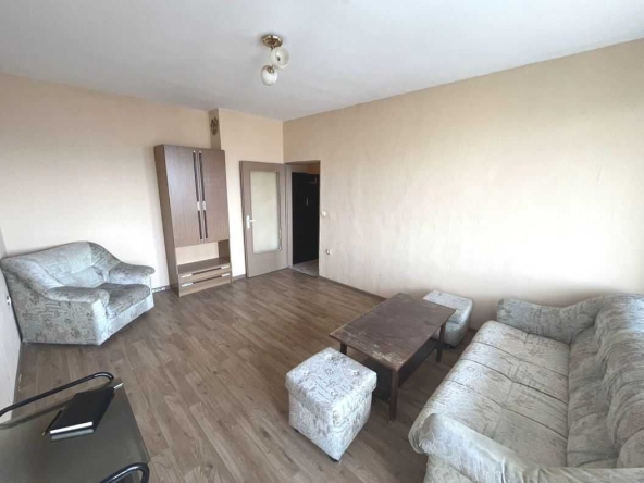 Двустаен апартамент в Варна, Център - 60 кв.м за 1148 €/кв.м - Снимка #1