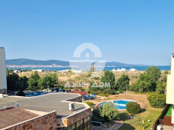 Двустаен апартамент в к.к. Слънчев бряг - 75 кв.м за 1207 €/кв.м - Снимка #1