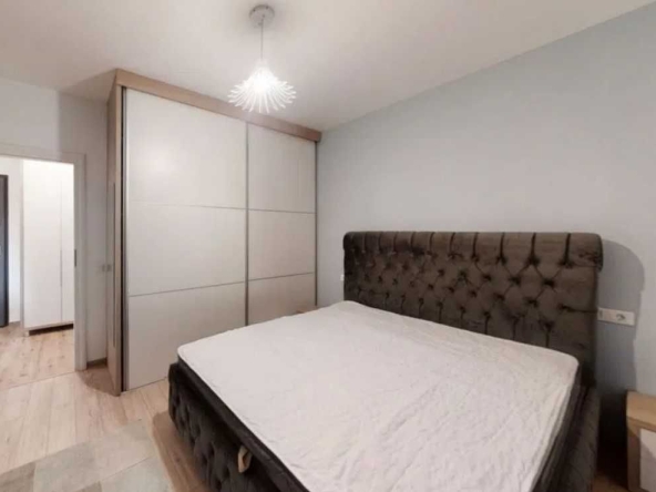 Дава се под наем Едностаен апартамент в Пловдив, Каменица 1 - 26 кв.м за 142.8 € - Снимка #1