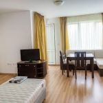 Дава се под наем Двустаен апартамент в к.к. Златни пясъци - 58 кв.м за 450 € - Снимка #1